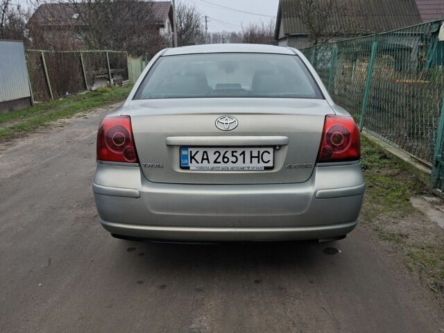 Зеленый Тойота Авенсис, объемом двигателя 1.8 л и пробегом 320 тыс. км за 4500 $, фото 5 на Automoto.ua