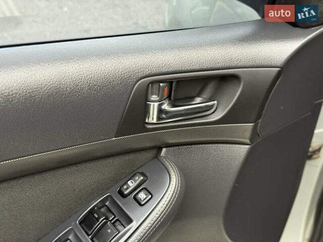 Зеленый Тойота Авенсис, объемом двигателя 1.8 л и пробегом 285 тыс. км за 5999 $, фото 35 на Automoto.ua