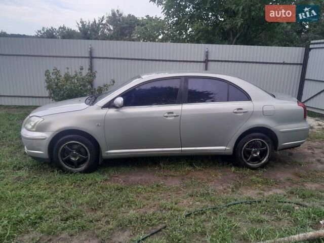 Зеленый Тойота Авенсис, объемом двигателя 1.76 л и пробегом 266 тыс. км за 5000 $, фото 9 на Automoto.ua