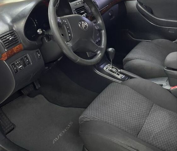 Зелений Тойота Авенсіс, об'ємом двигуна 1.8 л та пробігом 2 тис. км за 6300 $, фото 6 на Automoto.ua