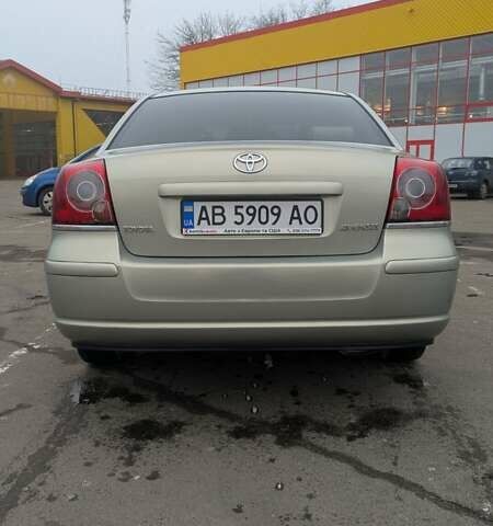 Зеленый Тойота Авенсис, объемом двигателя 1.79 л и пробегом 213 тыс. км за 6300 $, фото 4 на Automoto.ua