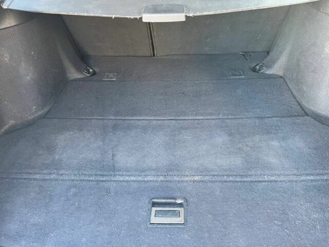 Зеленый Тойота Авенсис, объемом двигателя 2 л и пробегом 331 тыс. км за 2700 $, фото 11 на Automoto.ua