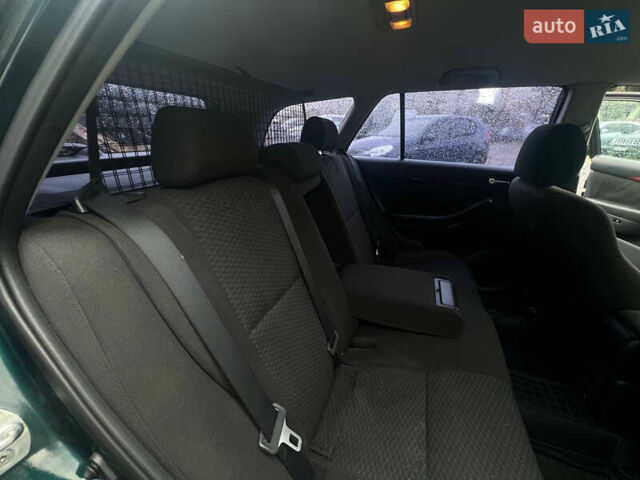 Зеленый Тойота Авенсис, объемом двигателя 2 л и пробегом 304 тыс. км за 7190 $, фото 4 на Automoto.ua