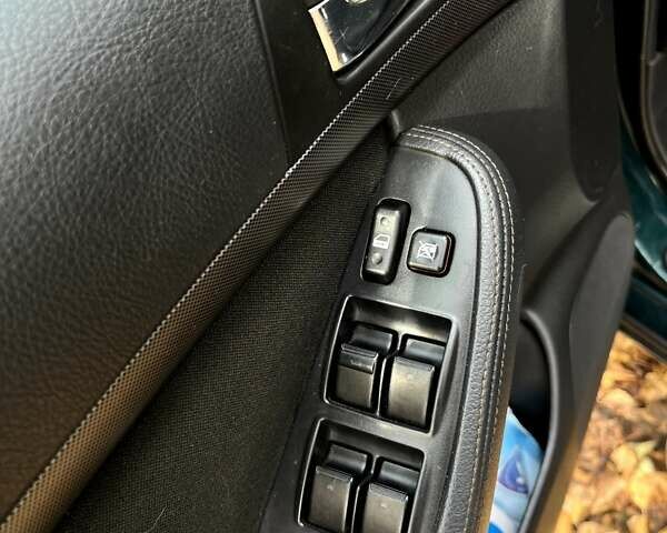 Зелений Тойота Авенсіс, об'ємом двигуна 1.8 л та пробігом 187 тис. км за 4300 $, фото 13 на Automoto.ua