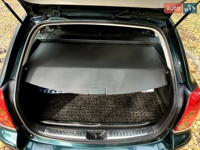 Зелений Тойота Авенсіс, об'ємом двигуна 1.8 л та пробігом 187 тис. км за 4300 $, фото 2 на Automoto.ua