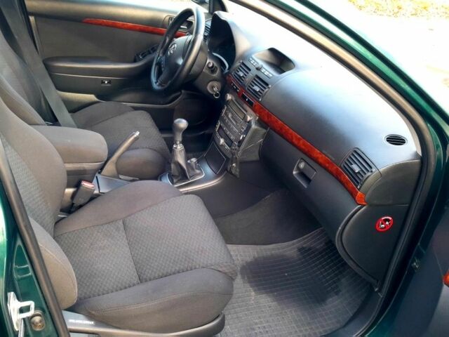 Зелений Тойота Авенсіс, об'ємом двигуна 2 л та пробігом 290 тис. км за 2599 $, фото 6 на Automoto.ua