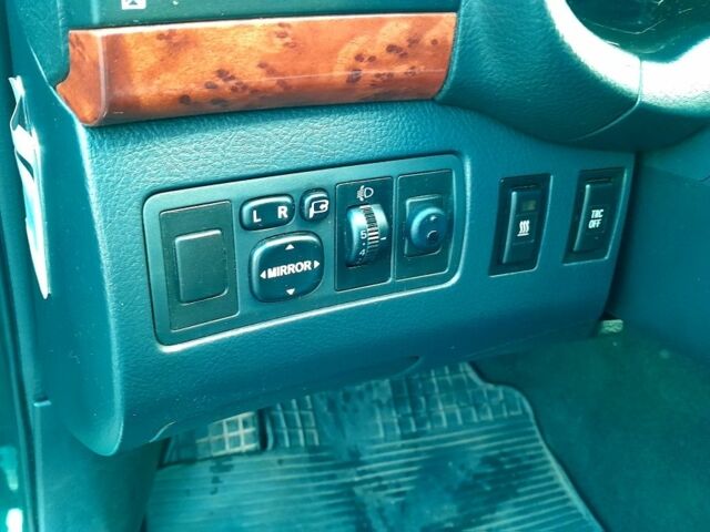 Зелений Тойота Авенсіс, об'ємом двигуна 2 л та пробігом 290 тис. км за 2599 $, фото 10 на Automoto.ua