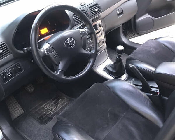 Зеленый Тойота Авенсис, объемом двигателя 2.2 л и пробегом 318 тыс. км за 6300 $, фото 25 на Automoto.ua