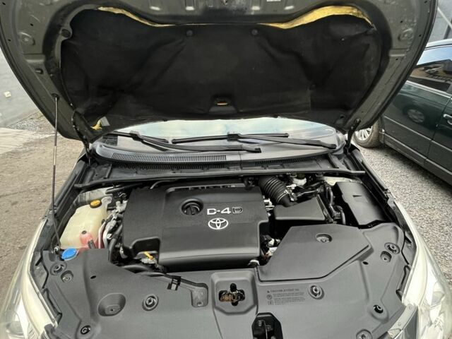 Зеленый Тойота Авенсис, объемом двигателя 2 л и пробегом 277 тыс. км за 8500 $, фото 17 на Automoto.ua