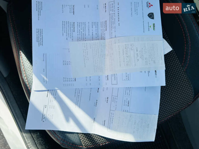Белый Тойота Айго, объемом двигателя 1 л и пробегом 125 тыс. км за 5400 $, фото 32 на Automoto.ua