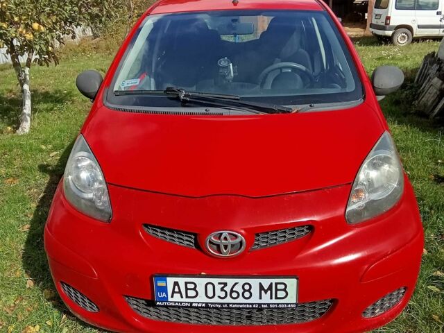 Чорний Тойота Айго, об'ємом двигуна 0 л та пробігом 130 тис. км за 3200 $, фото 5 на Automoto.ua