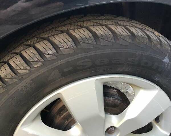 Чорний Тойота Айго, об'ємом двигуна 1 л та пробігом 262 тис. км за 5500 $, фото 7 на Automoto.ua