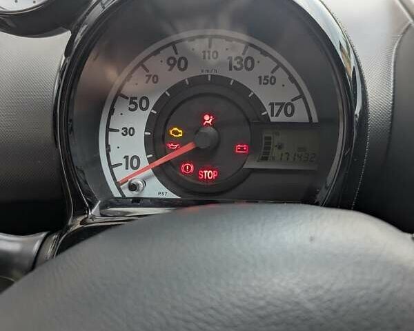 Чорний Тойота Айго, об'ємом двигуна 1 л та пробігом 171 тис. км за 5500 $, фото 4 на Automoto.ua