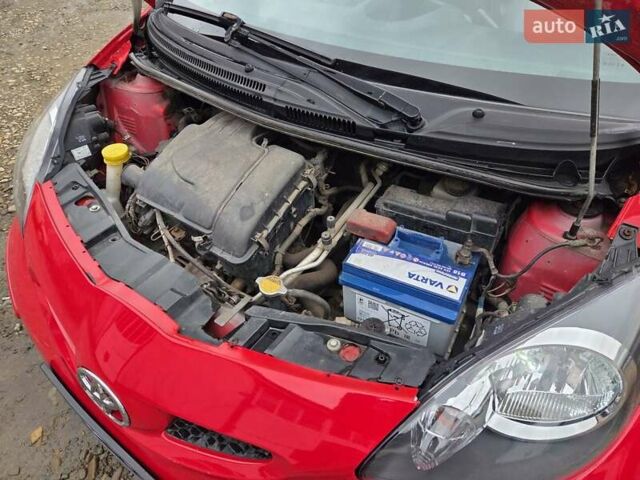 Красный Тойота Айго, объемом двигателя 1 л и пробегом 182 тыс. км за 4300 $, фото 11 на Automoto.ua