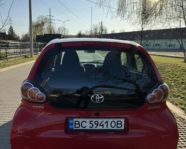 Червоний Тойота Айго, об'ємом двигуна 1 л та пробігом 160 тис. км за 6500 $, фото 7 на Automoto.ua