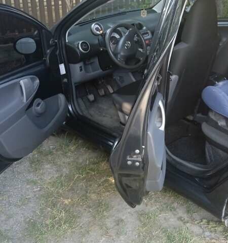 Тойота Айго, объемом двигателя 1 л и пробегом 155 тыс. км за 4400 $, фото 20 на Automoto.ua