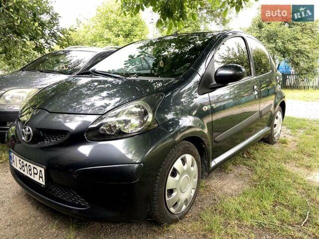 Тойота Айго, объемом двигателя 1 л и пробегом 155 тыс. км за 4400 $, фото 7 на Automoto.ua