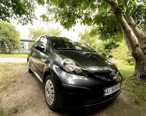 Тойота Айго, объемом двигателя 1 л и пробегом 155 тыс. км за 4400 $, фото 21 на Automoto.ua