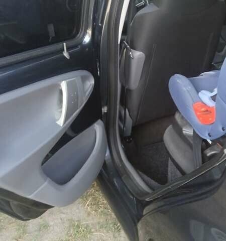 Тойота Айго, объемом двигателя 1 л и пробегом 155 тыс. км за 4400 $, фото 12 на Automoto.ua