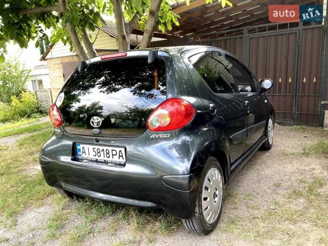 Тойота Айго, объемом двигателя 1 л и пробегом 155 тыс. км за 4400 $, фото 5 на Automoto.ua