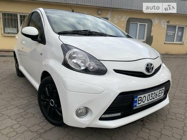 Тойота Айго, об'ємом двигуна 1 л та пробігом 106 тис. км за 6499 $, фото 10 на Automoto.ua