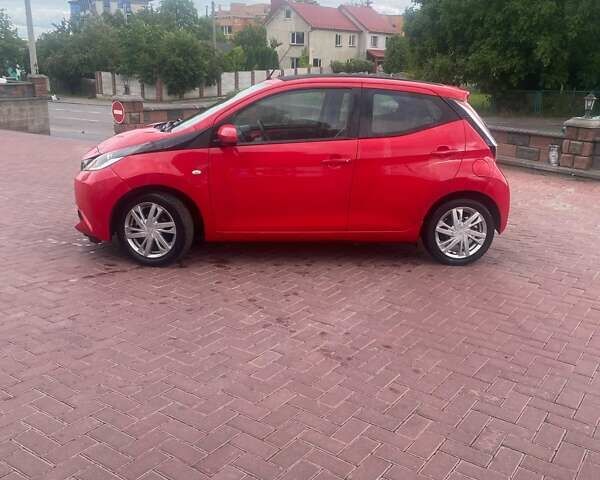 Тойота Айго, объемом двигателя 1 л и пробегом 95 тыс. км за 8500 $, фото 3 на Automoto.ua
