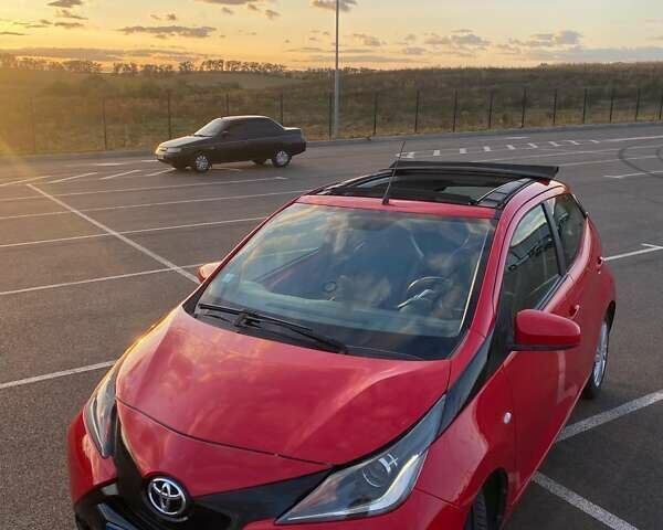 Тойота Айго, объемом двигателя 1 л и пробегом 95 тыс. км за 8500 $, фото 14 на Automoto.ua