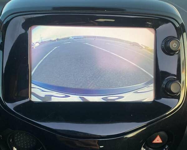 Тойота Айго, объемом двигателя 1 л и пробегом 95 тыс. км за 8500 $, фото 23 на Automoto.ua