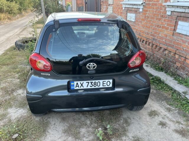 Сірий Тойота Айго, об'ємом двигуна 1 л та пробігом 180 тис. км за 3500 $, фото 6 на Automoto.ua