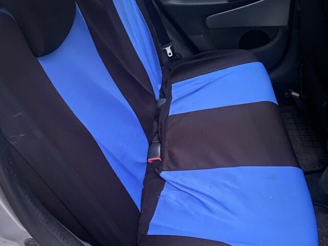 Сірий Тойота Айго, об'ємом двигуна 0 л та пробігом 300 тис. км за 4100 $, фото 4 на Automoto.ua