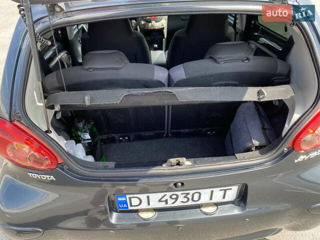 Серый Тойота Айго, объемом двигателя 1 л и пробегом 99 тыс. км за 5550 $, фото 23 на Automoto.ua