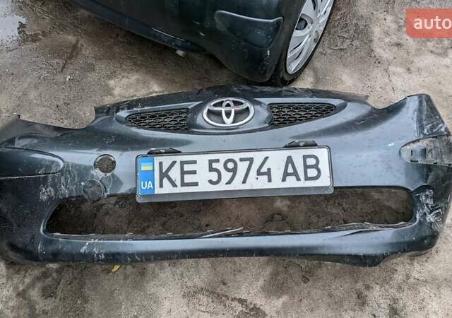 Серый Тойота Айго, объемом двигателя 1 л и пробегом 220 тыс. км за 2500 $, фото 1 на Automoto.ua