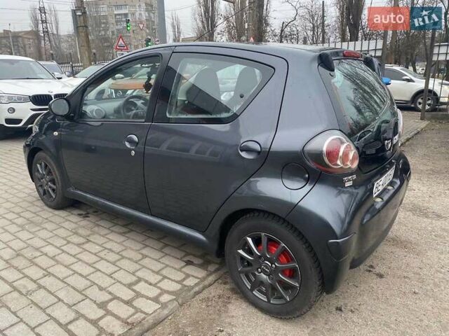 Серый Тойота Айго, объемом двигателя 1 л и пробегом 225 тыс. км за 4700 $, фото 12 на Automoto.ua