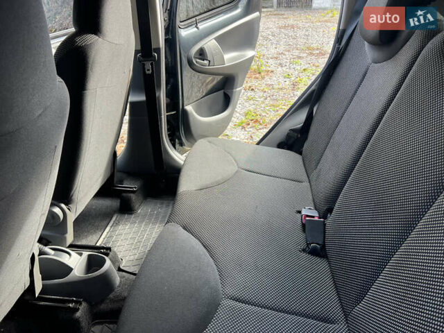 Тойота Айго 2010 в Новоднестровск на Automoto.ua Серый Тойота Айго, объемом двигателя 1 л и пробегом 171 тыс. км за 4200 $, фото 12 на Automoto.ua