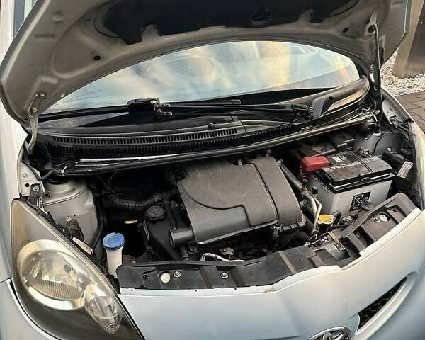 Синій Тойота Айго, об'ємом двигуна 1 л та пробігом 137 тис. км за 4500 $, фото 11 на Automoto.ua