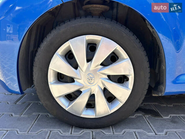 Синий Тойота Айго, объемом двигателя 1 л и пробегом 253 тыс. км за 4500 $, фото 13 на Automoto.ua