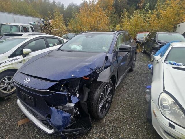 Синий Тойота BB, объемом двигателя 0 л и пробегом 45 тыс. км за 15500 $, фото 2 на Automoto.ua