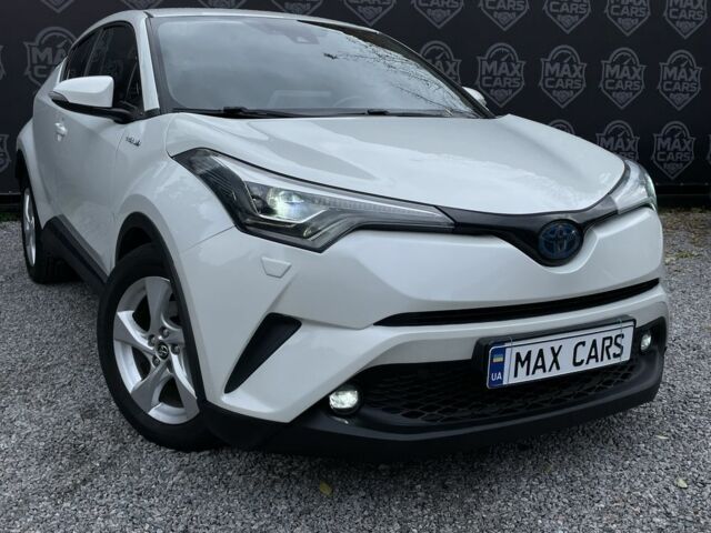 Білий Тойота C-HR, об'ємом двигуна 1.8 л та пробігом 70 тис. км за 22500 $, фото 1 на Automoto.ua