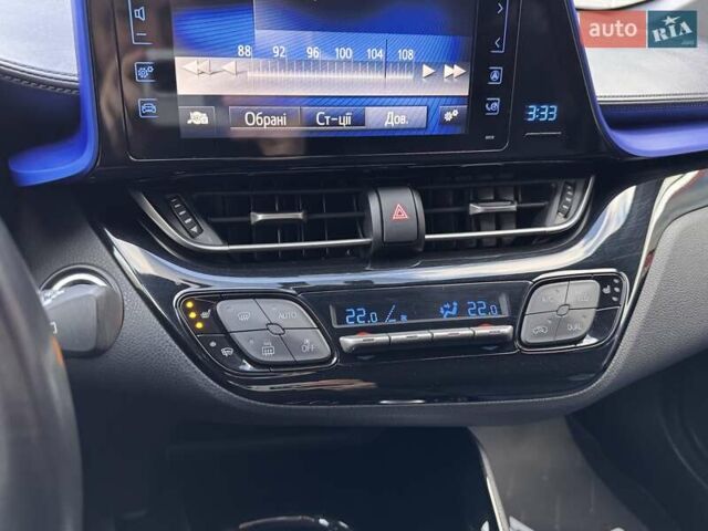 Белый Тойота C-HR, объемом двигателя 1.2 л и пробегом 168 тыс. км за 16900 $, фото 18 на Automoto.ua