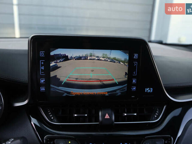 Білий Тойота C-HR, об'ємом двигуна 1.99 л та пробігом 80 тис. км за 21662 $, фото 16 на Automoto.ua