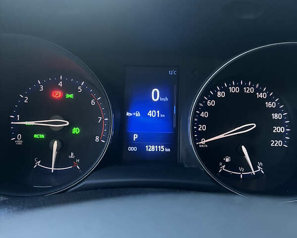 Білий Тойота C-HR, об'ємом двигуна 1.2 л та пробігом 129 тис. км за 18999 $, фото 10 на Automoto.ua