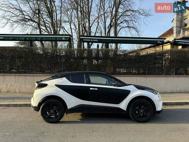 Білий Тойота C-HR, об'ємом двигуна 1.99 л та пробігом 80 тис. км за 21662 $, фото 9 на Automoto.ua