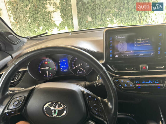 Белый Тойота C-HR, объемом двигателя 1.2 л и пробегом 140 тыс. км за 20000 $, фото 8 на Automoto.ua