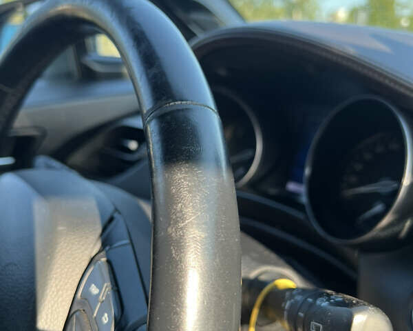 Білий Тойота C-HR, об'ємом двигуна 1.8 л та пробігом 144 тис. км за 21900 $, фото 59 на Automoto.ua