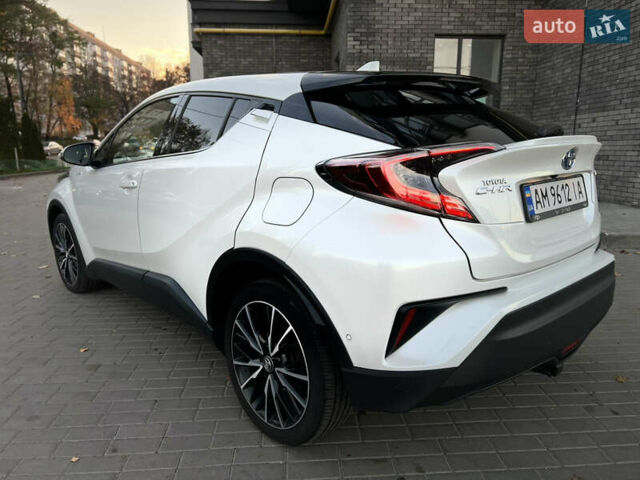 Білий Тойота C-HR, об'ємом двигуна 0 л та пробігом 133 тис. км за 22300 $, фото 14 на Automoto.ua