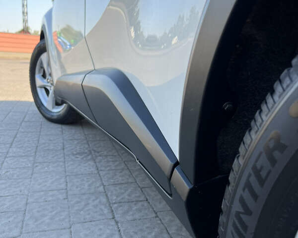 Білий Тойота C-HR, об'ємом двигуна 1.8 л та пробігом 144 тис. км за 21900 $, фото 53 на Automoto.ua