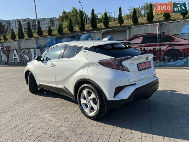 Білий Тойота C-HR, об'ємом двигуна 1.8 л та пробігом 144 тис. км за 21900 $, фото 8 на Automoto.ua