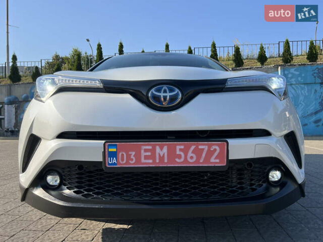 Білий Тойота C-HR, об'ємом двигуна 1.8 л та пробігом 144 тис. км за 21900 $, фото 22 на Automoto.ua