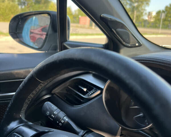 Білий Тойота C-HR, об'ємом двигуна 1.8 л та пробігом 144 тис. км за 21900 $, фото 60 на Automoto.ua
