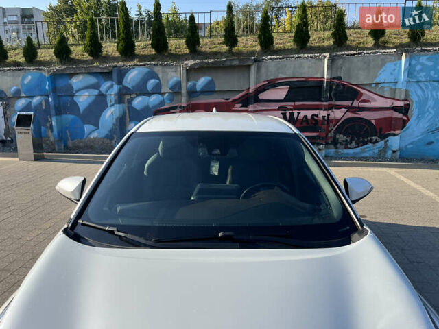 Білий Тойота C-HR, об'ємом двигуна 1.8 л та пробігом 144 тис. км за 21900 $, фото 24 на Automoto.ua